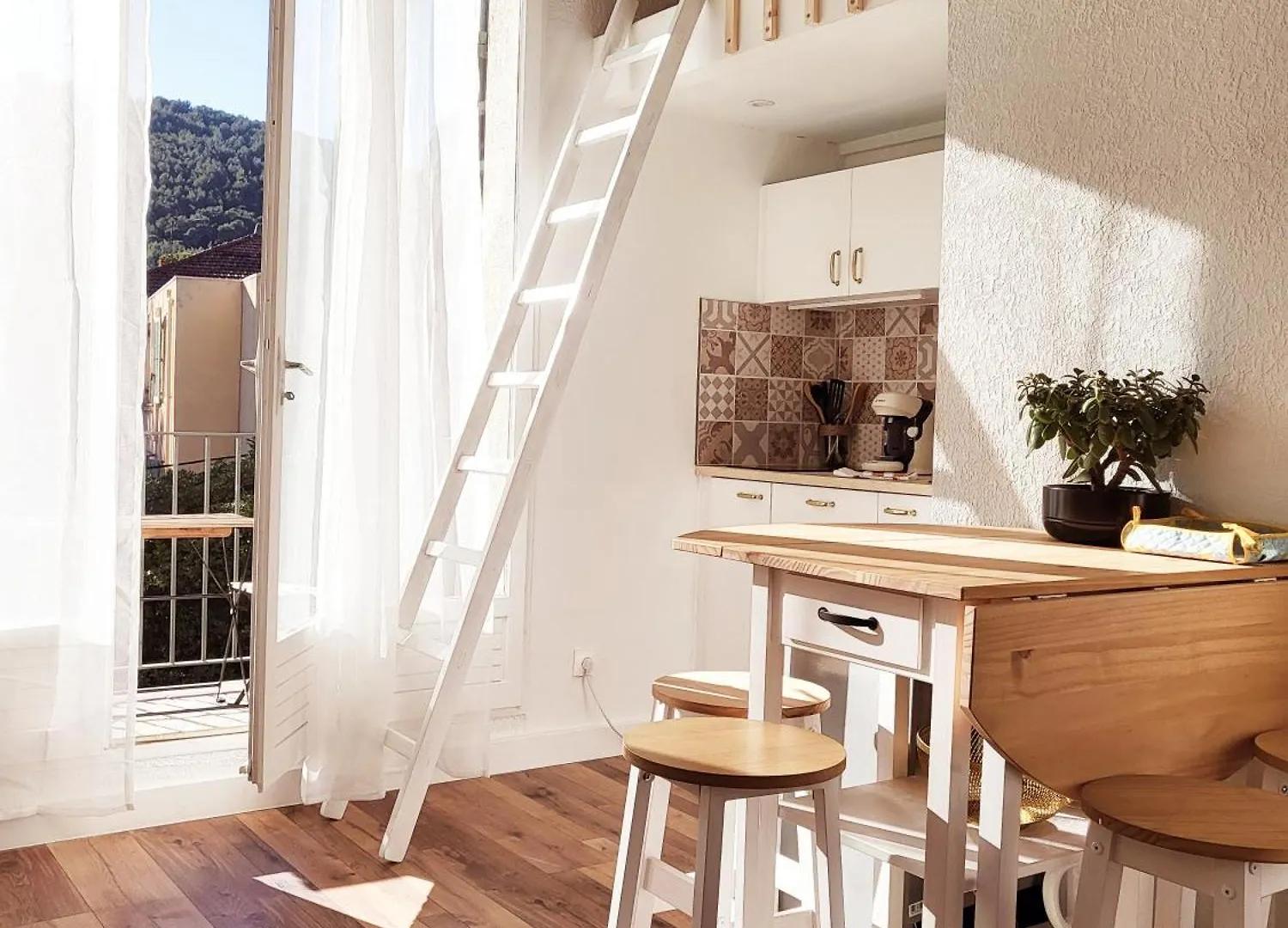 La Suite Costabella A Hyeres-Les-Palmiers Hyeres