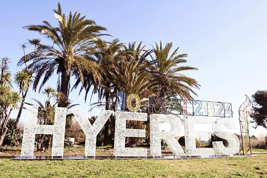 Апартаменты La Suite Costabella A Hyeres-Les-Palmiers Франция